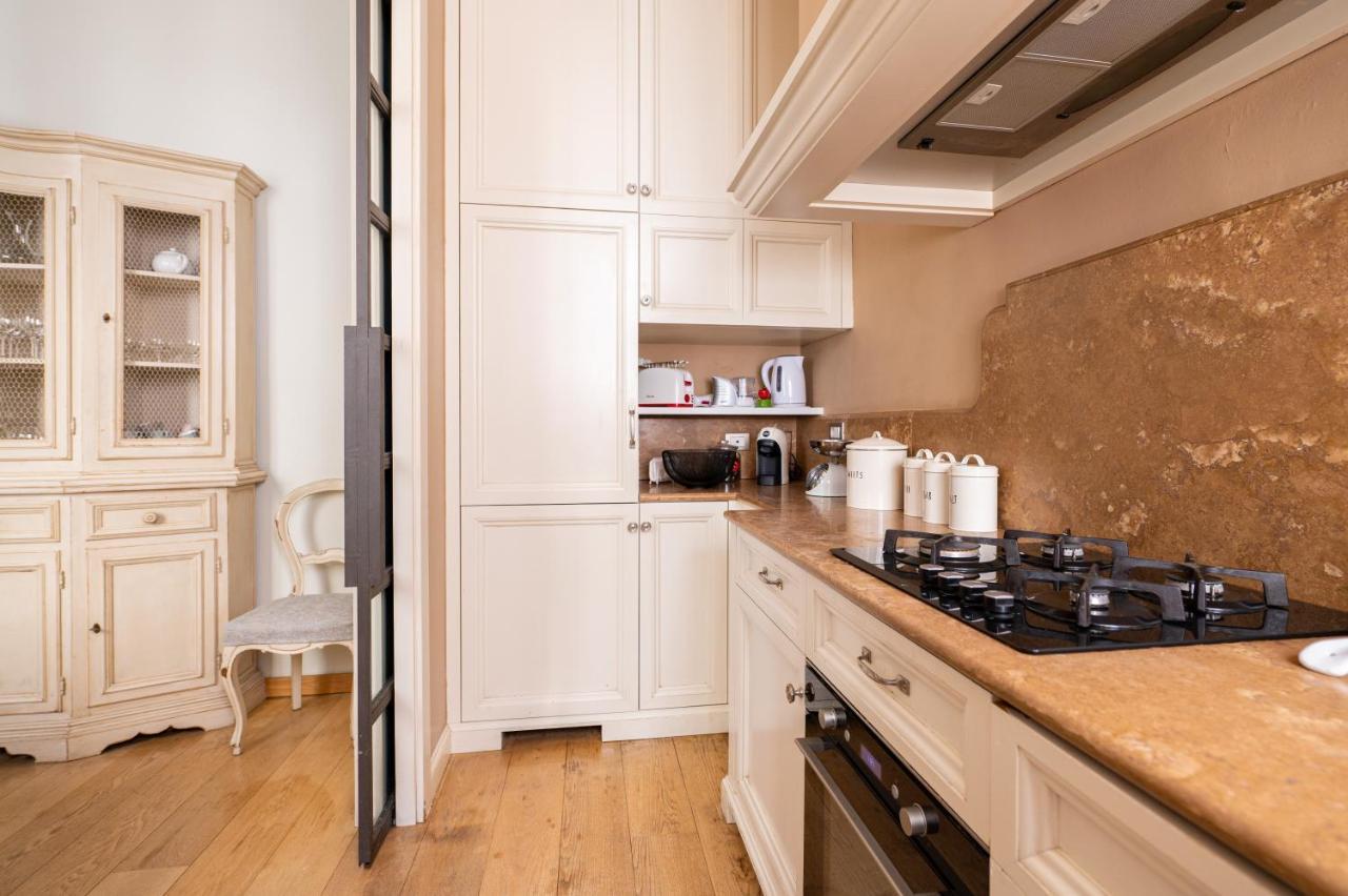 And Roomy Near The Station And Duomo - Homeunity Apartment Florenz