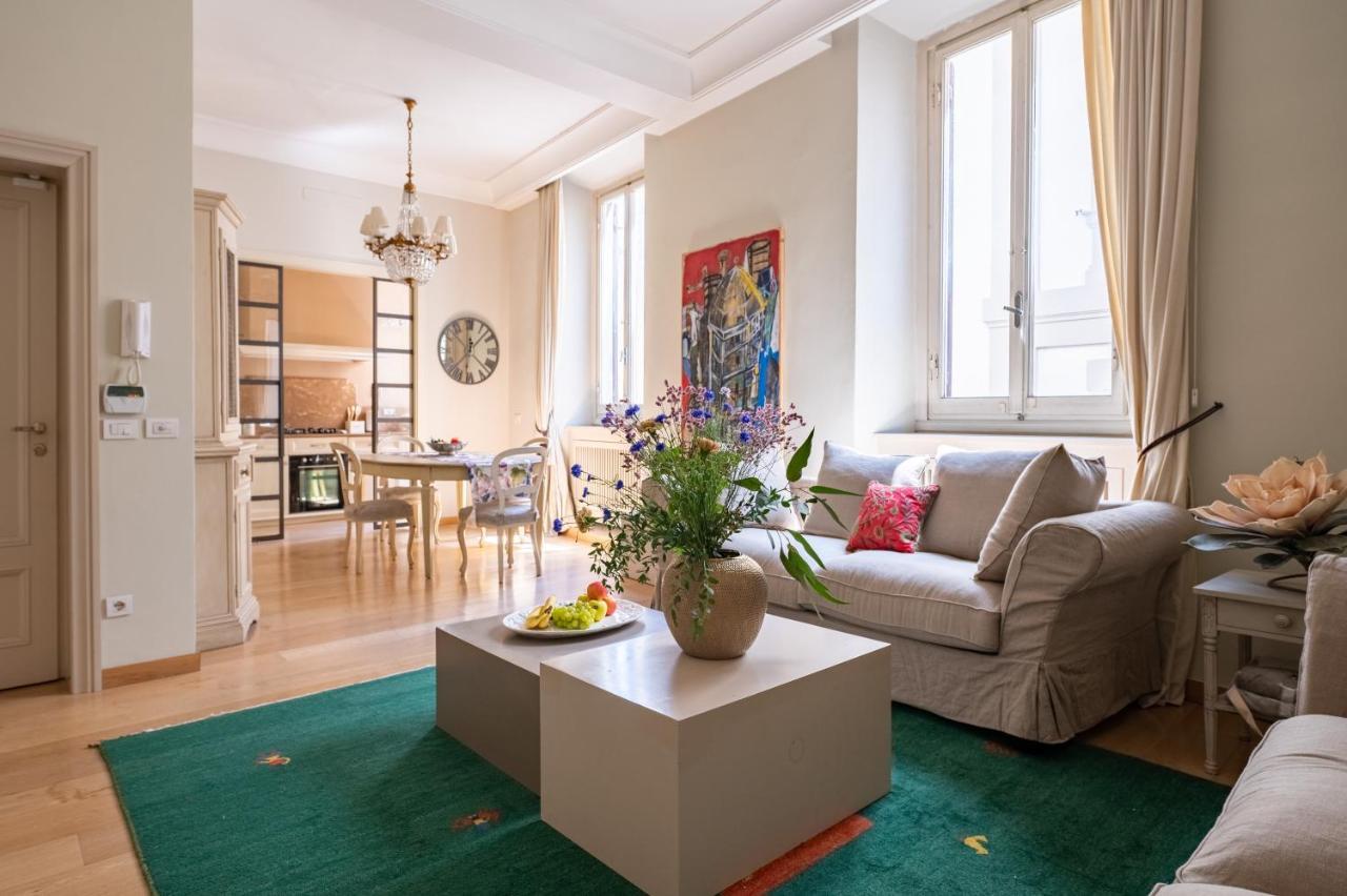 And Roomy Near The Station And Duomo - Homeunity Apartment Florenz